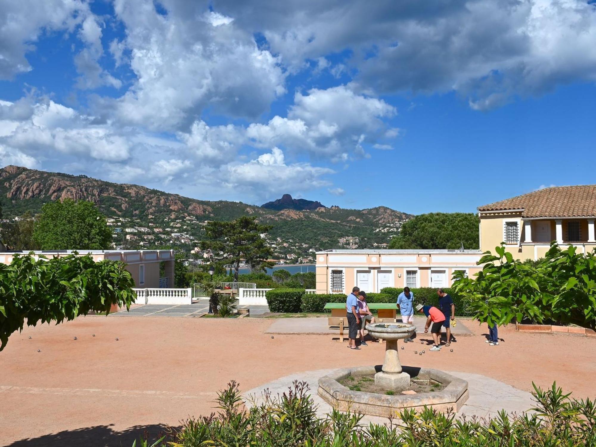 Apartment Village Cap Esterel - Le Village-9 By Interhome Сен-Рафаэль Экстерьер фото