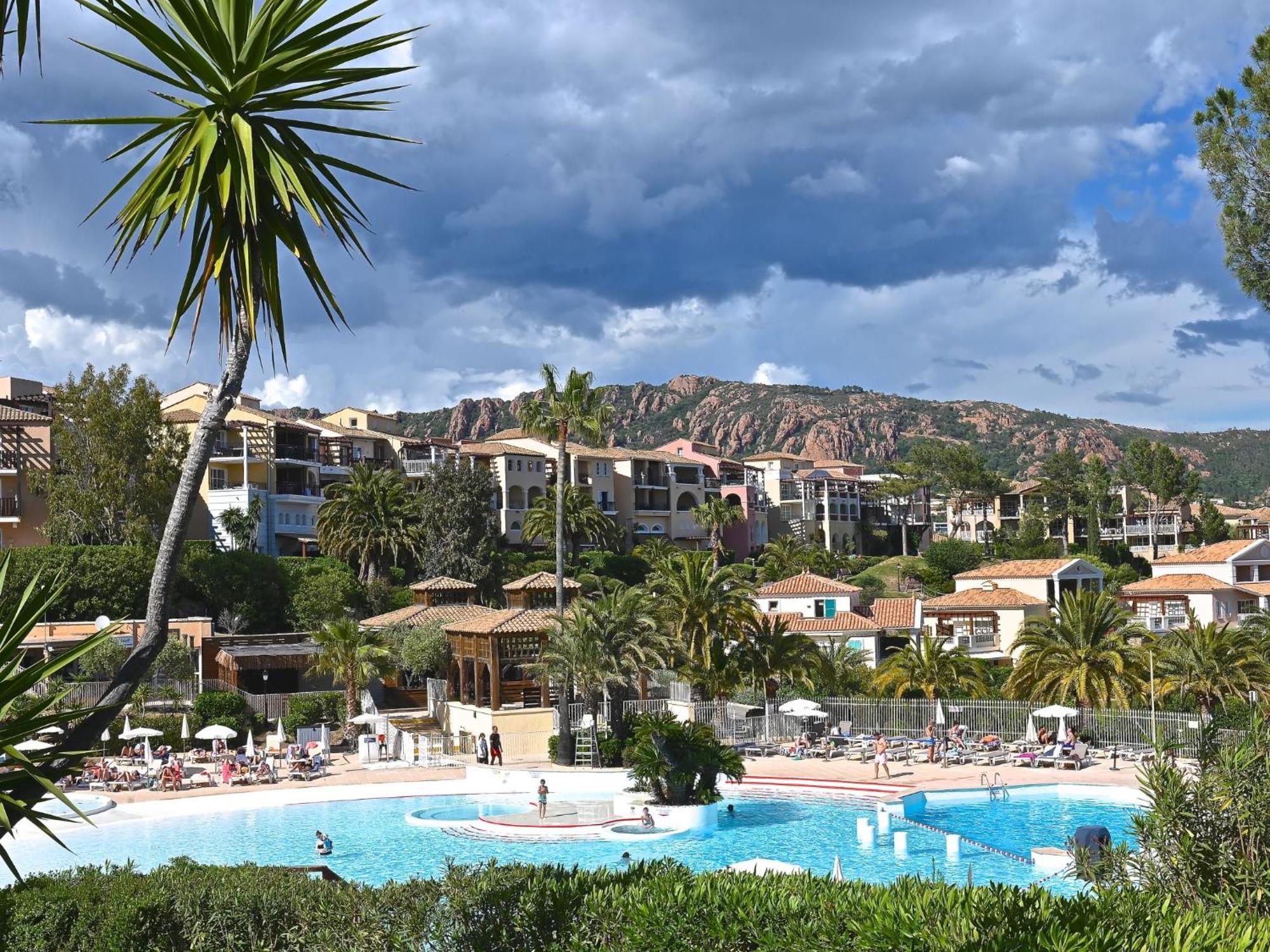 Apartment Village Cap Esterel - Le Village-9 By Interhome Сен-Рафаэль Экстерьер фото