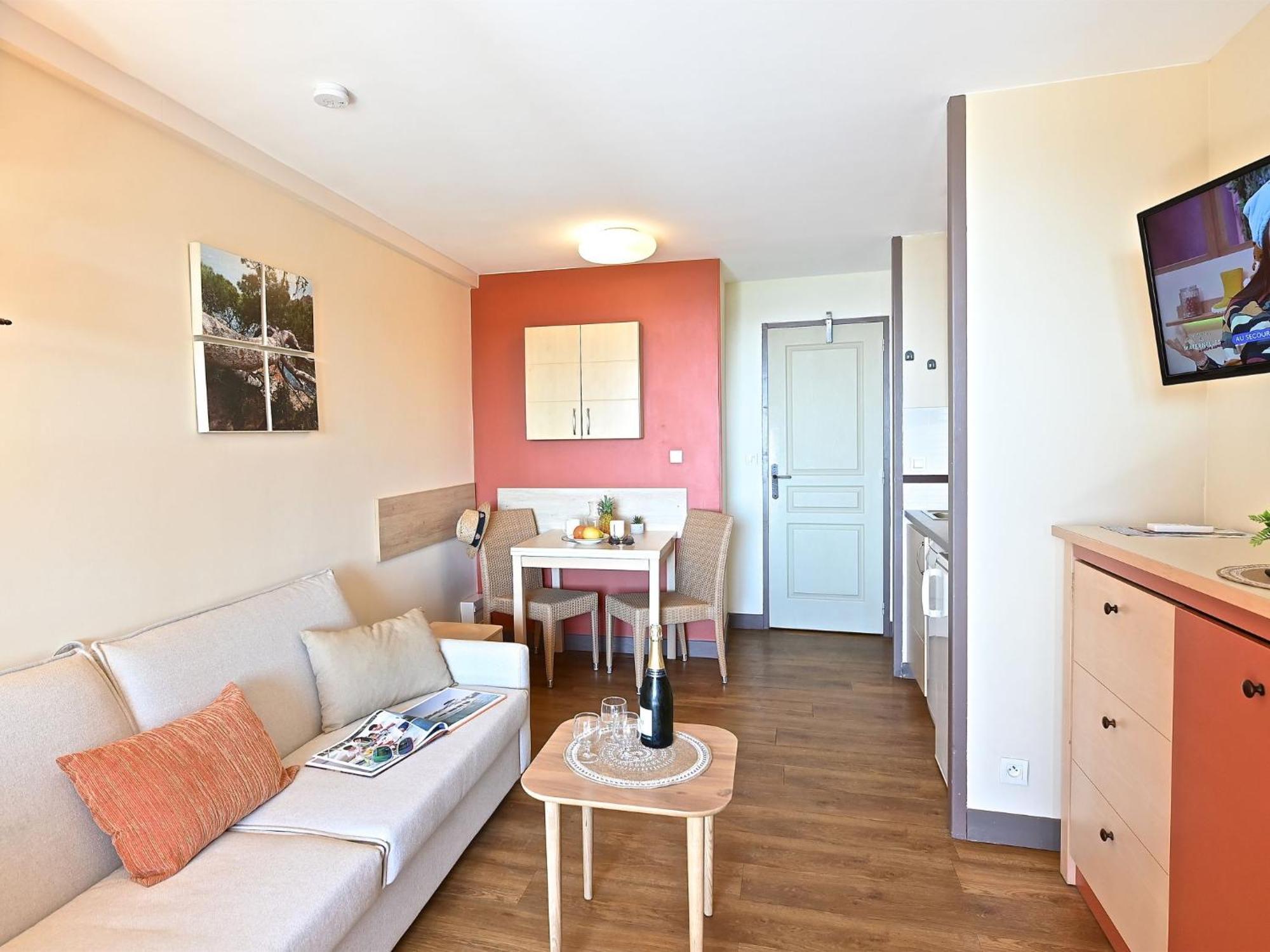 Apartment Village Cap Esterel - Le Village-9 By Interhome Сен-Рафаэль Экстерьер фото